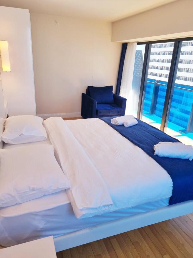 D Block Of New Luxurious Orbi City Batumi Zewnętrze zdjęcie