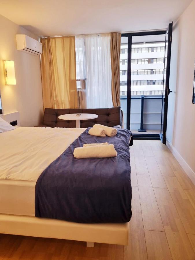 D Block Of New Luxurious Orbi City Batumi Zewnętrze zdjęcie